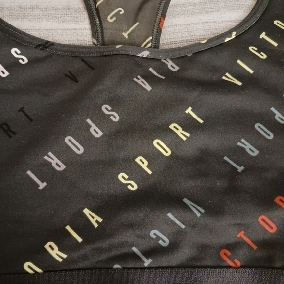 Cvictoria's Secret Logo Sports Bra  Size Large - Picture 3 of 6